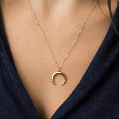 Collier pendentif lune et croissant