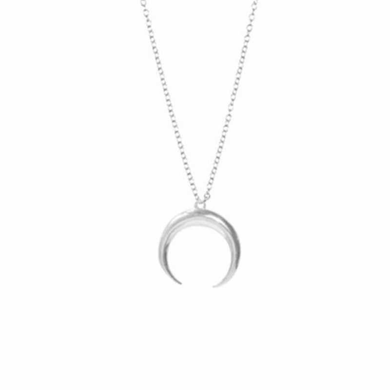 Collier pendentif lune et croissant