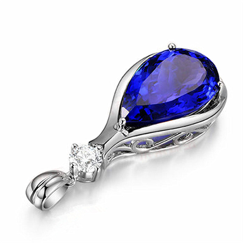 Collier pendentif Angel Eyes avec cristaux bleus